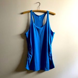 GapFit Maternity breathe tank